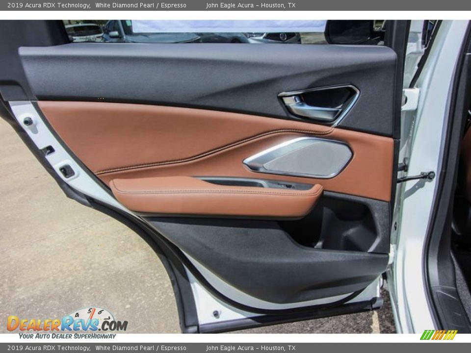 2019 Acura RDX Technology White Diamond Pearl / Espresso Photo #17