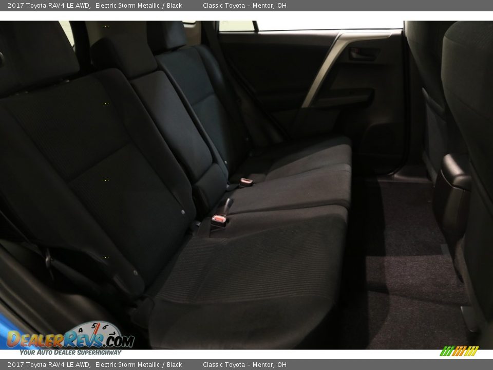 2017 Toyota RAV4 LE AWD Electric Storm Metallic / Black Photo #15