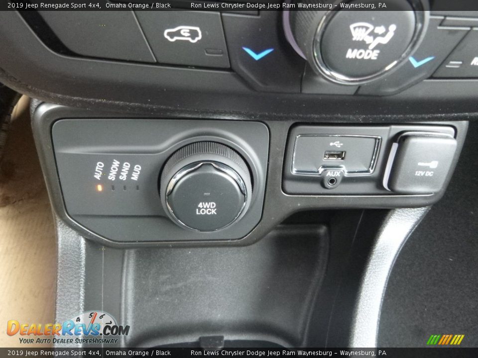 2019 Jeep Renegade Sport 4x4 Omaha Orange / Black Photo #20