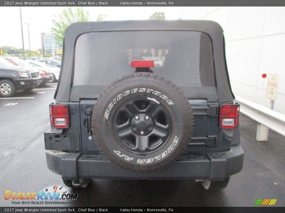 2017 Jeep Wrangler Unlimited Sport 4x4 Chief Blue / Black Photo #4