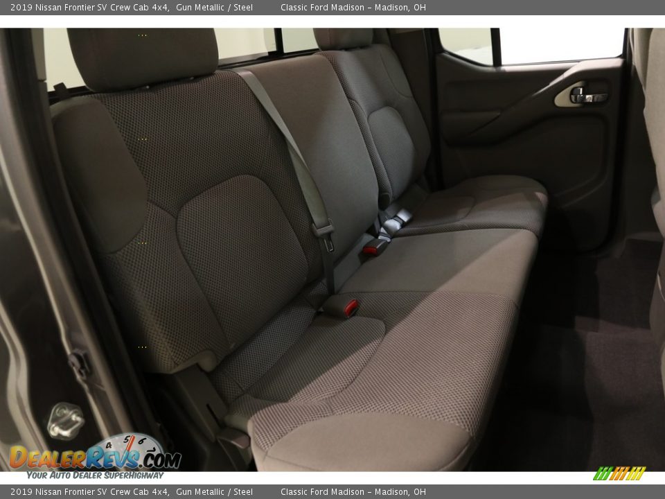2019 Nissan Frontier SV Crew Cab 4x4 Gun Metallic / Steel Photo #16