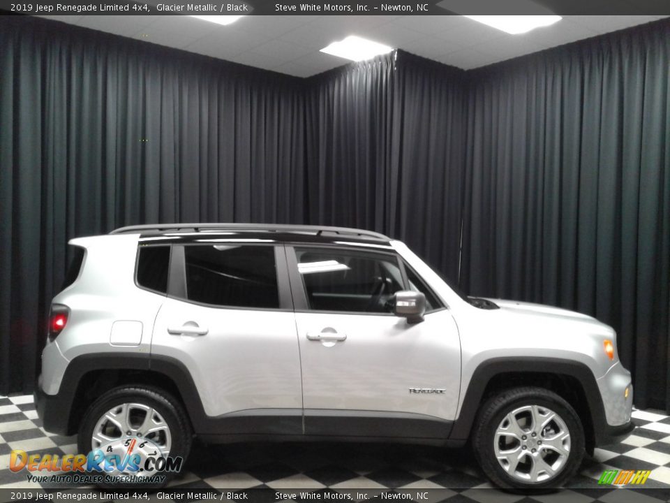 2019 Jeep Renegade Limited 4x4 Glacier Metallic / Black Photo #5