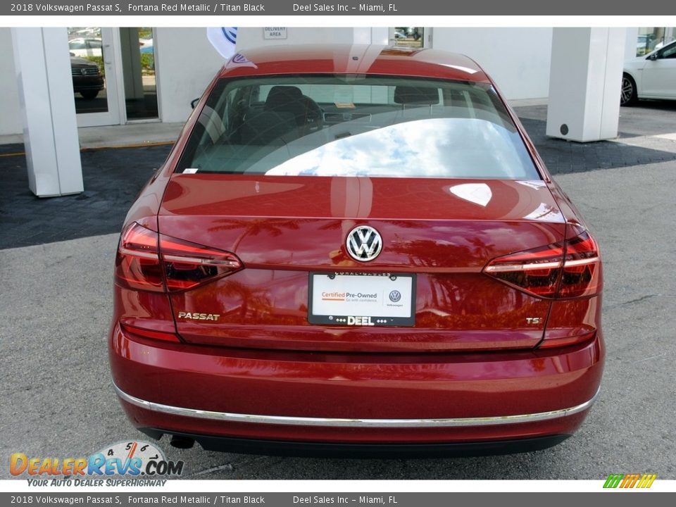 2018 Volkswagen Passat S Fortana Red Metallic / Titan Black Photo #8