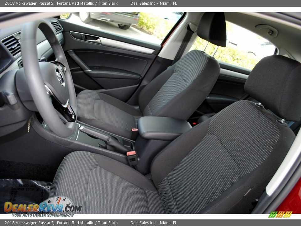 2018 Volkswagen Passat S Fortana Red Metallic / Titan Black Photo #14