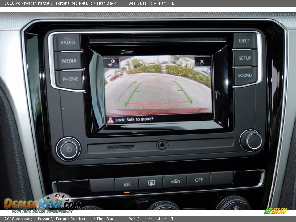 2018 Volkswagen Passat S Fortana Red Metallic / Titan Black Photo #16
