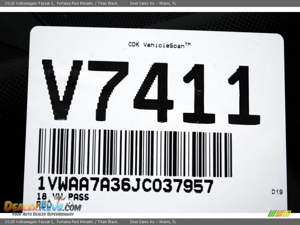 2018 Volkswagen Passat S Fortana Red Metallic / Titan Black Photo #20