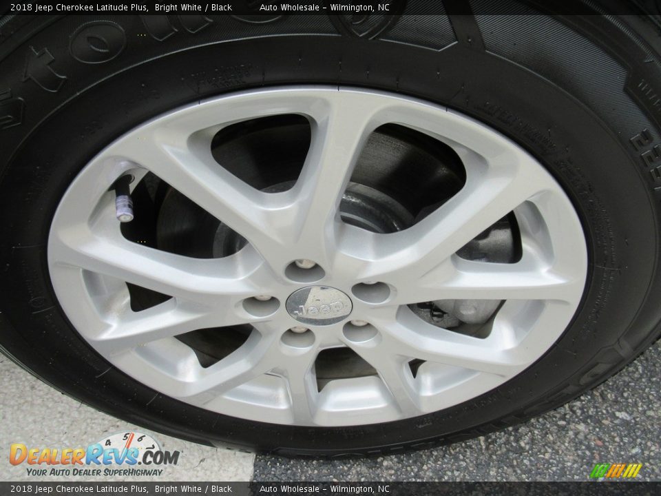 2018 Jeep Cherokee Latitude Plus Bright White / Black Photo #7
