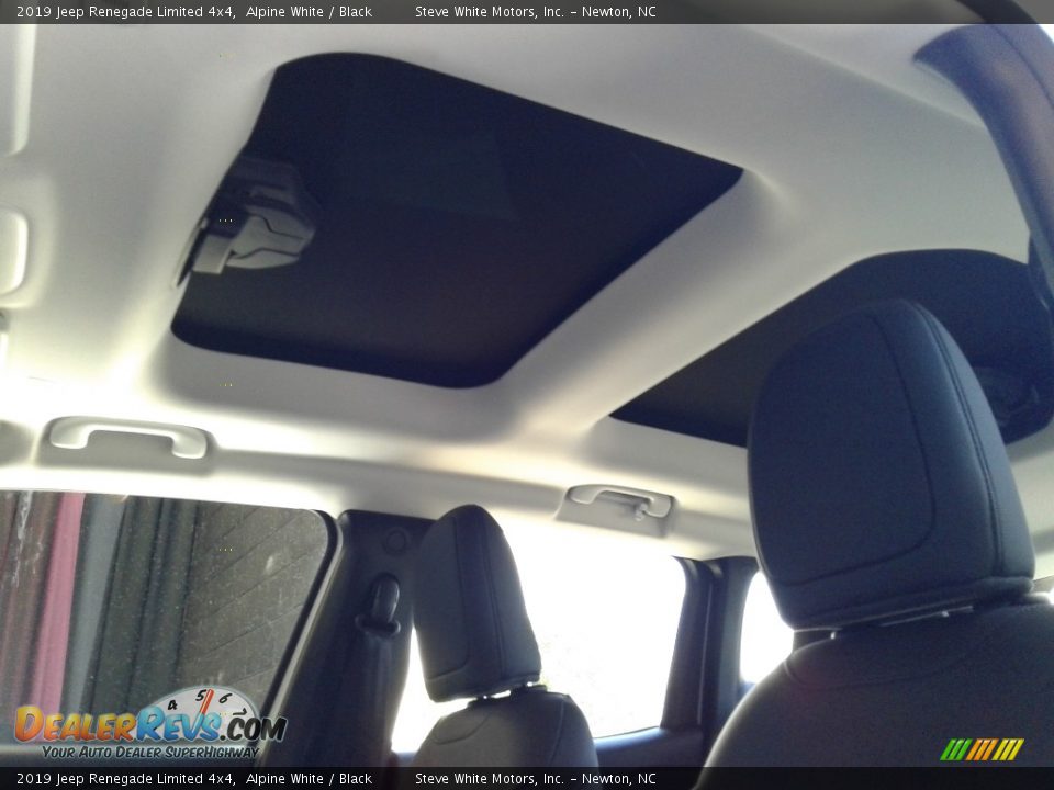 2019 Jeep Renegade Limited 4x4 Alpine White / Black Photo #30