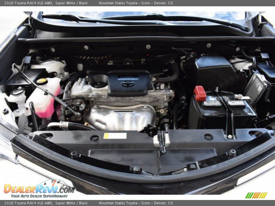 2018 Toyota RAV4 XLE AWD Super White / Black Photo #28
