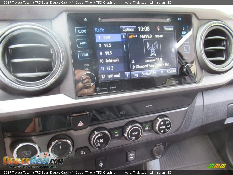 2017 Toyota Tacoma TRD Sport Double Cab 4x4 Super White / TRD Graphite Photo #17
