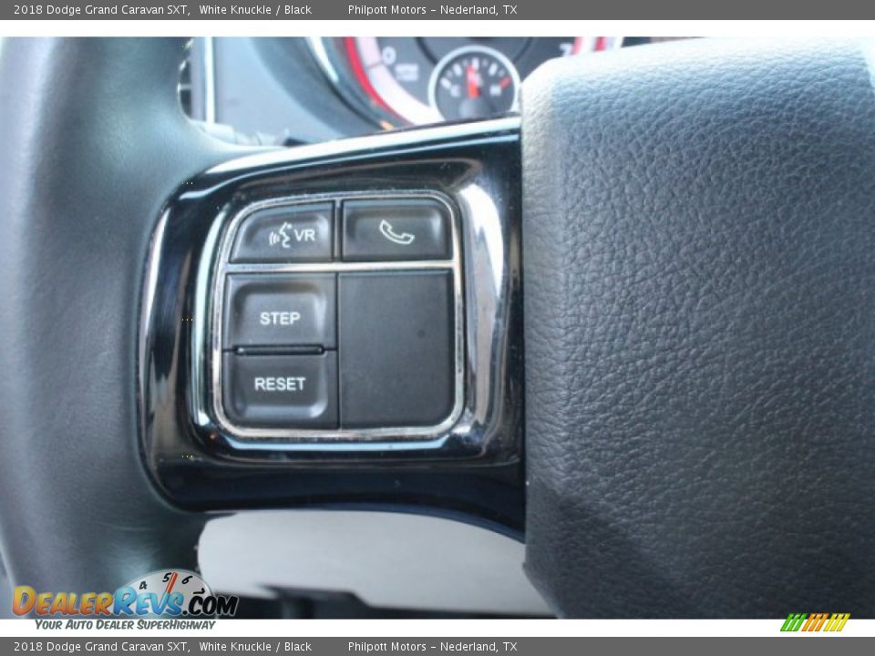 2018 Dodge Grand Caravan SXT White Knuckle / Black Photo #15