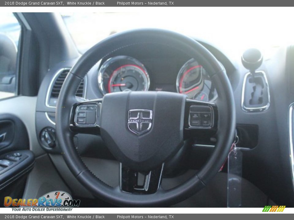 2018 Dodge Grand Caravan SXT White Knuckle / Black Photo #20