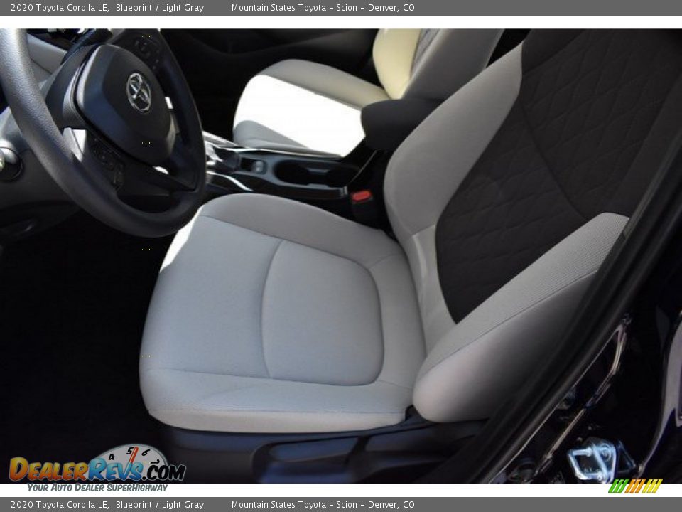 2020 Toyota Corolla LE Blueprint / Light Gray Photo #6