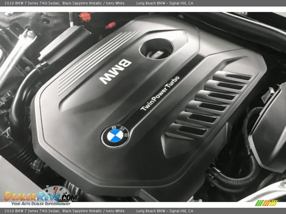 2019 BMW 7 Series 740i Sedan Black Sapphire Metallic / Ivory White Photo #30