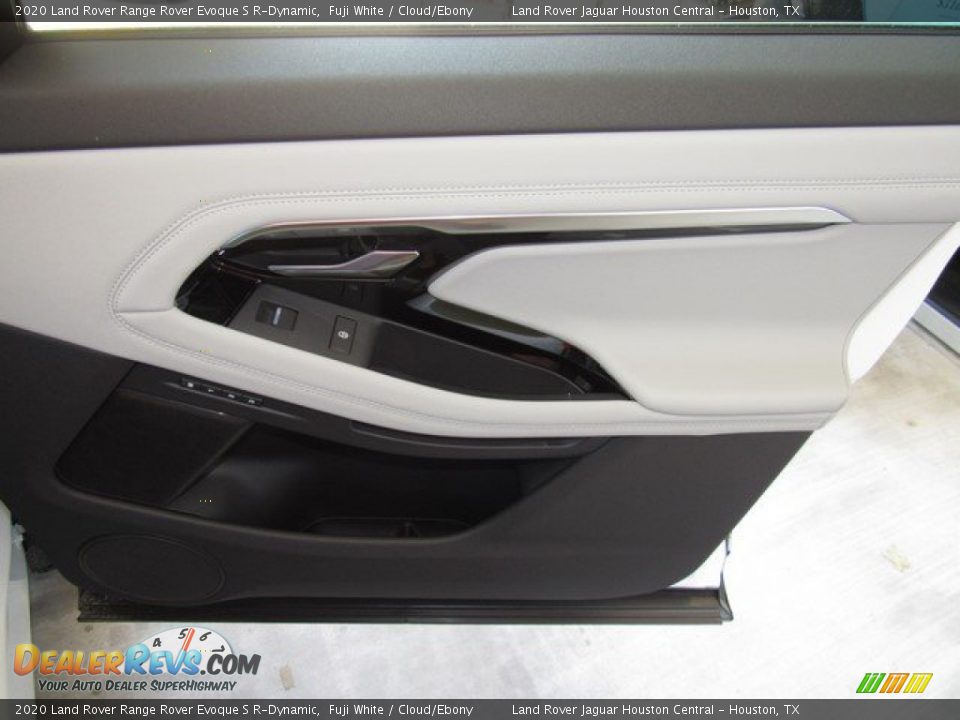 Door Panel of 2020 Land Rover Range Rover Evoque S R-Dynamic Photo #20