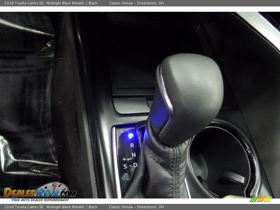2018 Toyota Camry SE Midnight Black Metallic / Black Photo #28