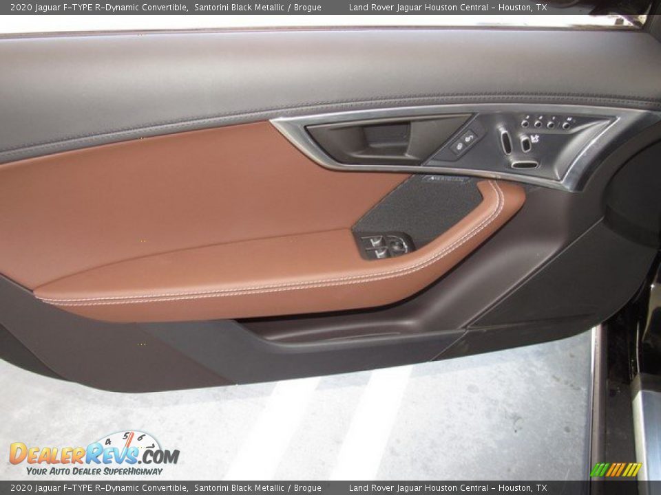 Door Panel of 2020 Jaguar F-TYPE R-Dynamic Convertible Photo #17
