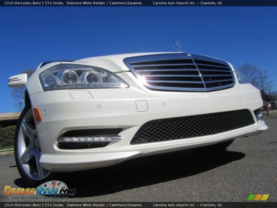 2010 Mercedes-Benz S 550 Sedan Diamond White Metallic / Cashmere/Savanna Photo #1