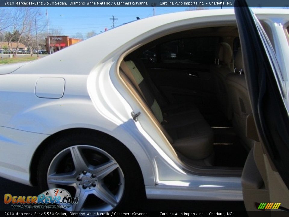 2010 Mercedes-Benz S 550 Sedan Diamond White Metallic / Cashmere/Savanna Photo #25