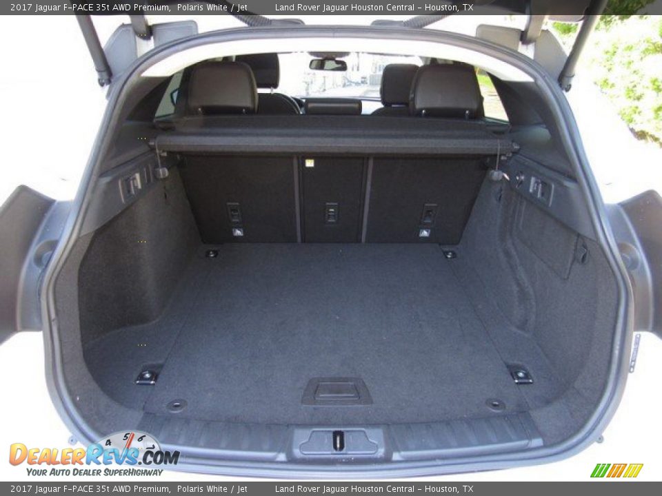 2017 Jaguar F-PACE 35t AWD Premium Polaris White / Jet Photo #18