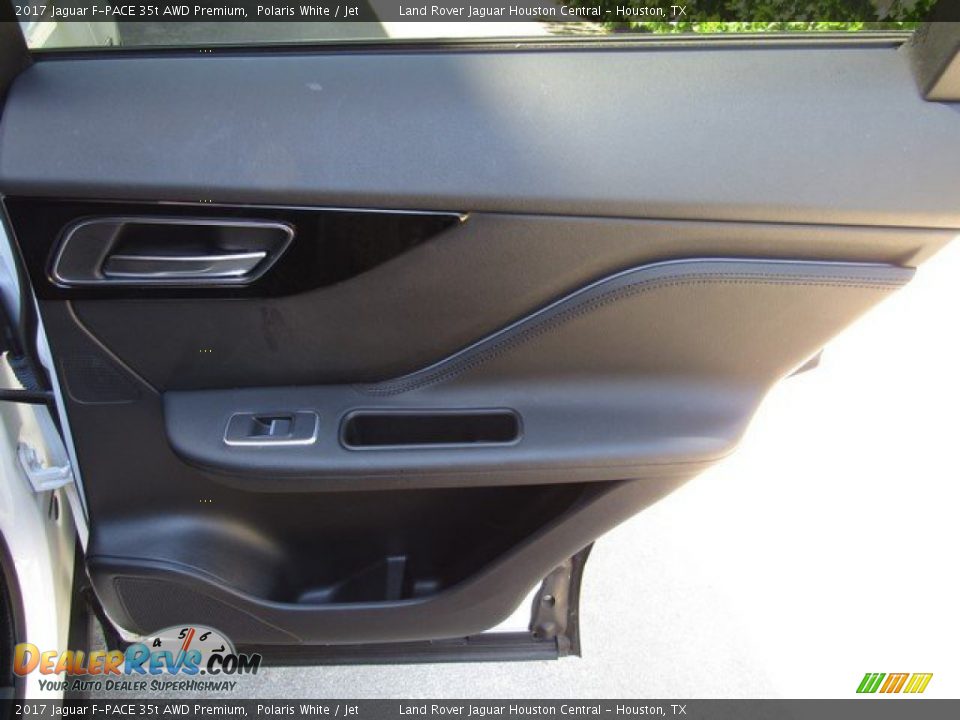 2017 Jaguar F-PACE 35t AWD Premium Polaris White / Jet Photo #22