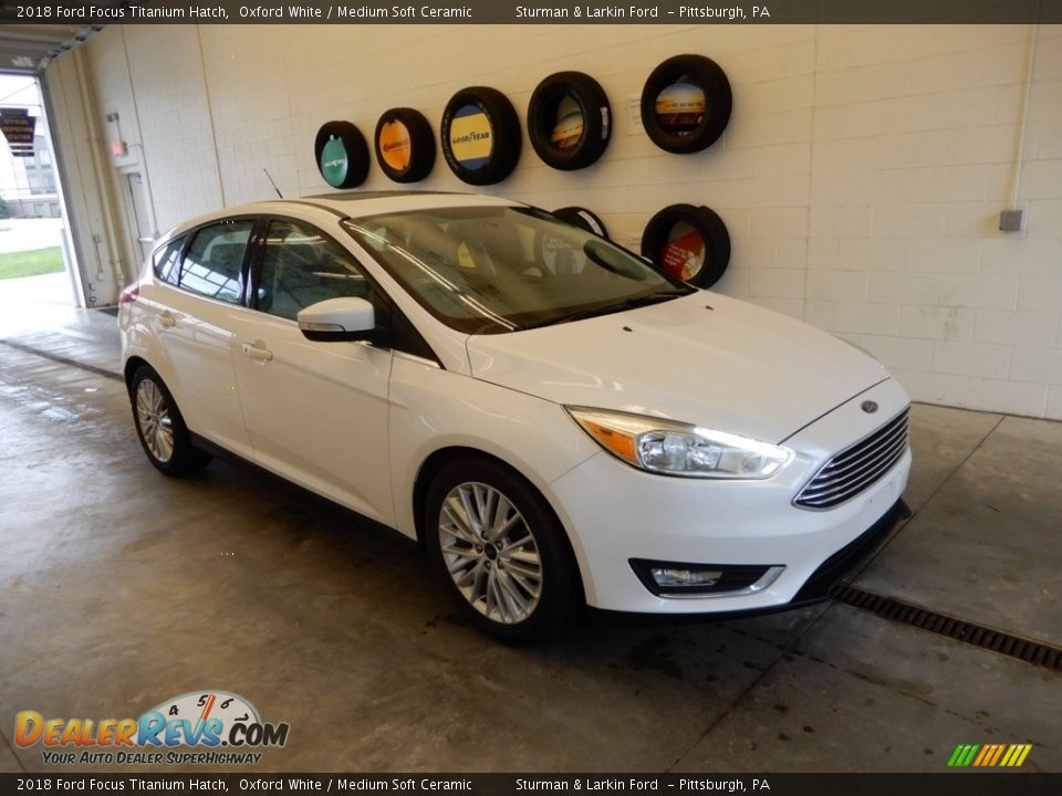 2018 Ford Focus Titanium Hatch Oxford White / Medium Soft Ceramic Photo #1