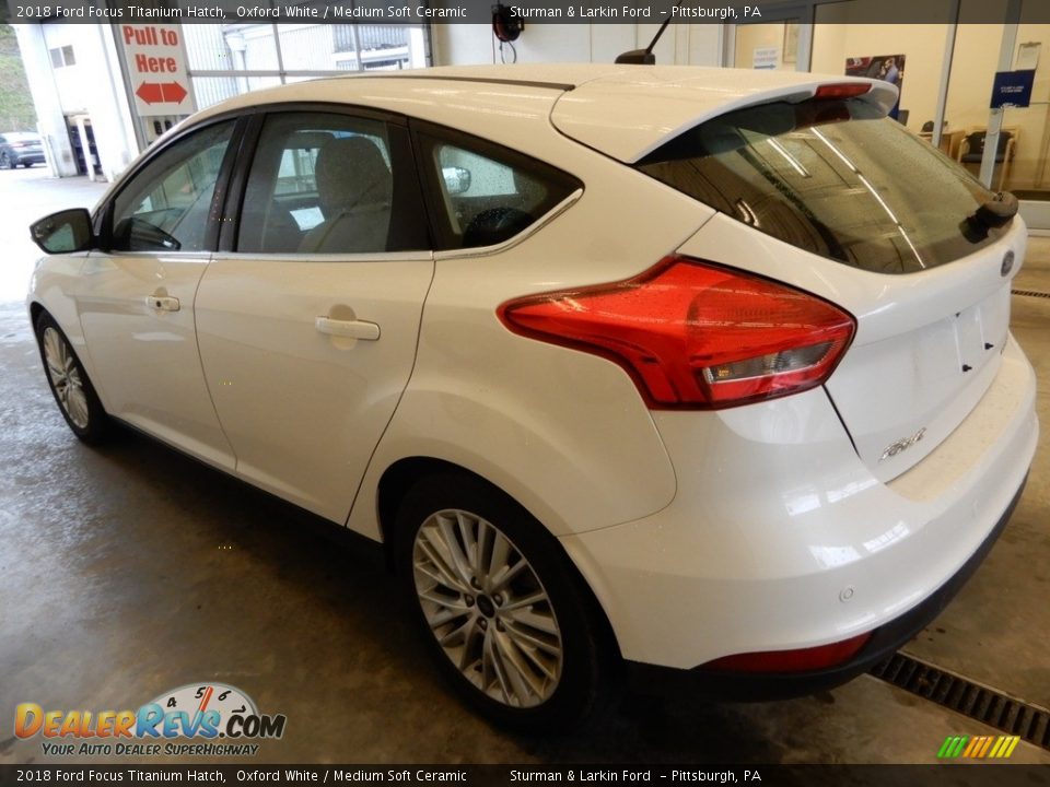 2018 Ford Focus Titanium Hatch Oxford White / Medium Soft Ceramic Photo #9