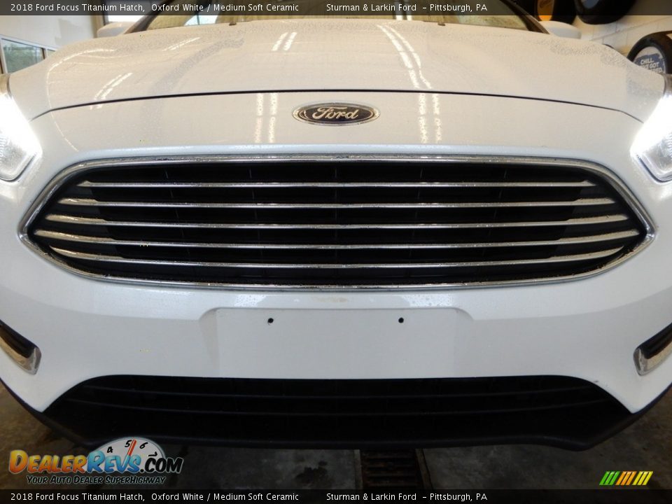 2018 Ford Focus Titanium Hatch Oxford White / Medium Soft Ceramic Photo #12