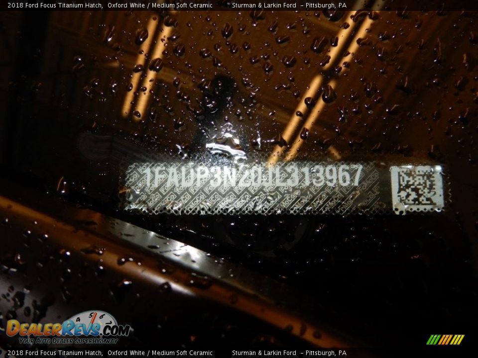 2018 Ford Focus Titanium Hatch Oxford White / Medium Soft Ceramic Photo #19