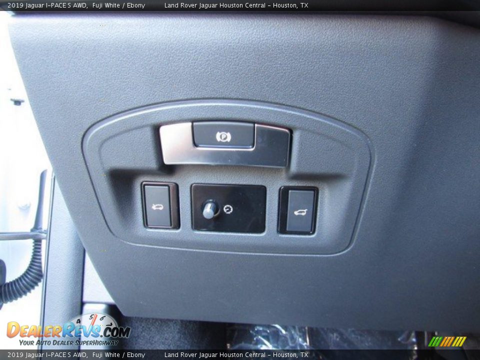 Controls of 2019 Jaguar I-PACE S AWD Photo #26