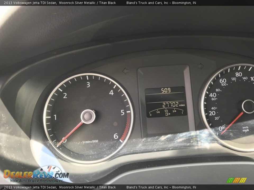 2013 Volkswagen Jetta TDI Sedan Moonrock Silver Metallic / Titan Black Photo #12