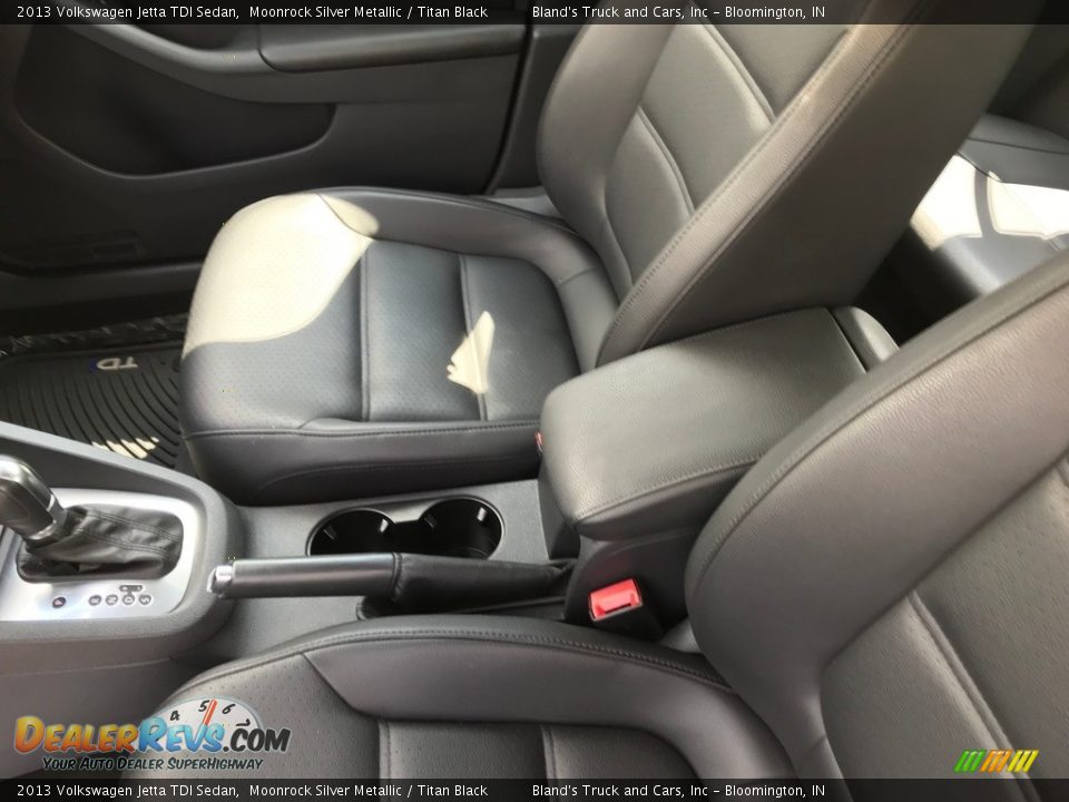 2013 Volkswagen Jetta TDI Sedan Moonrock Silver Metallic / Titan Black Photo #22