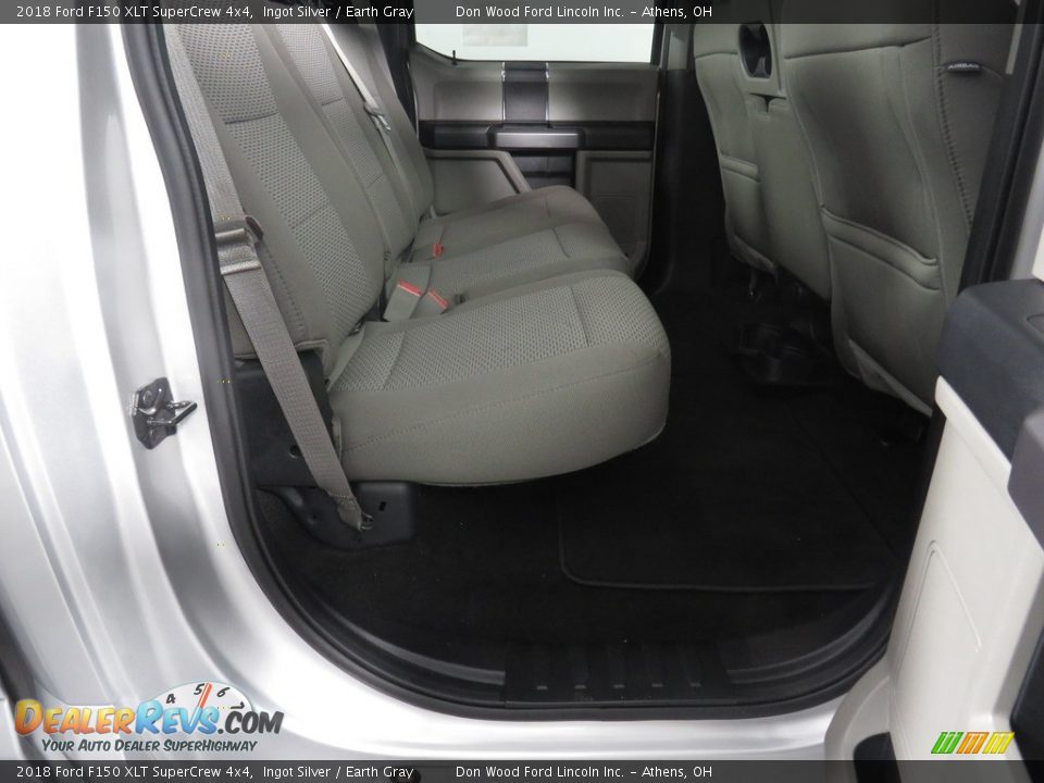 2018 Ford F150 XLT SuperCrew 4x4 Ingot Silver / Earth Gray Photo #24