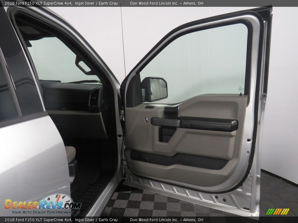 2018 Ford F150 XLT SuperCrew 4x4 Ingot Silver / Earth Gray Photo #25