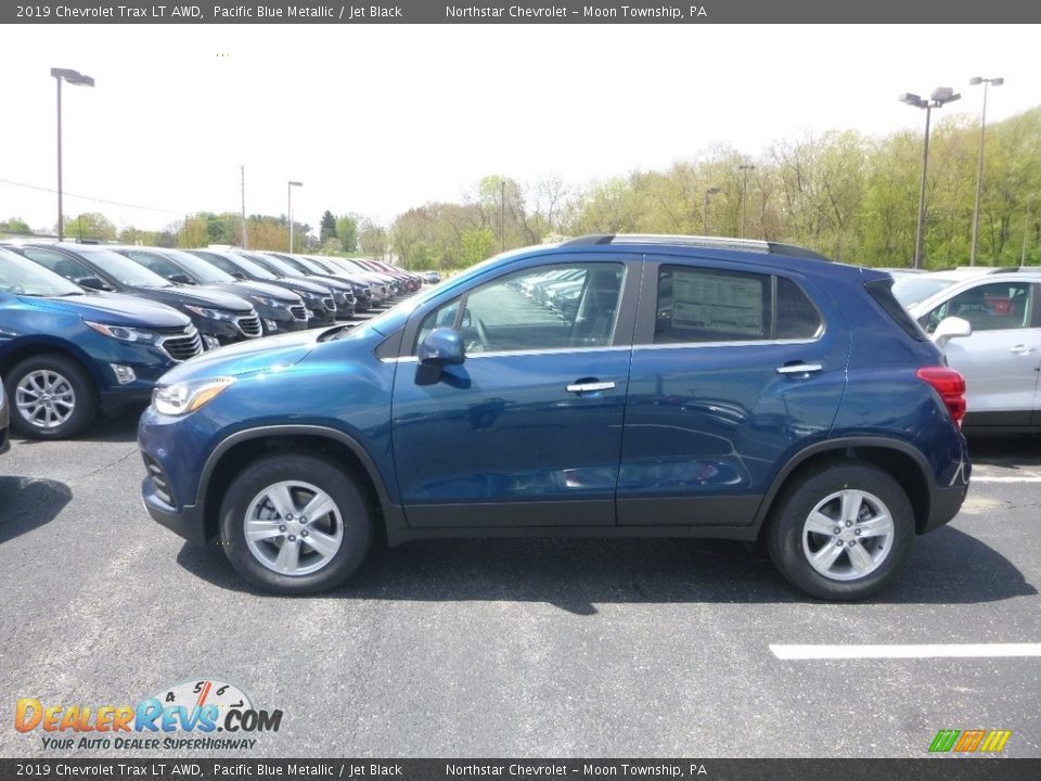 2019 Chevrolet Trax LT AWD Pacific Blue Metallic / Jet Black Photo #2