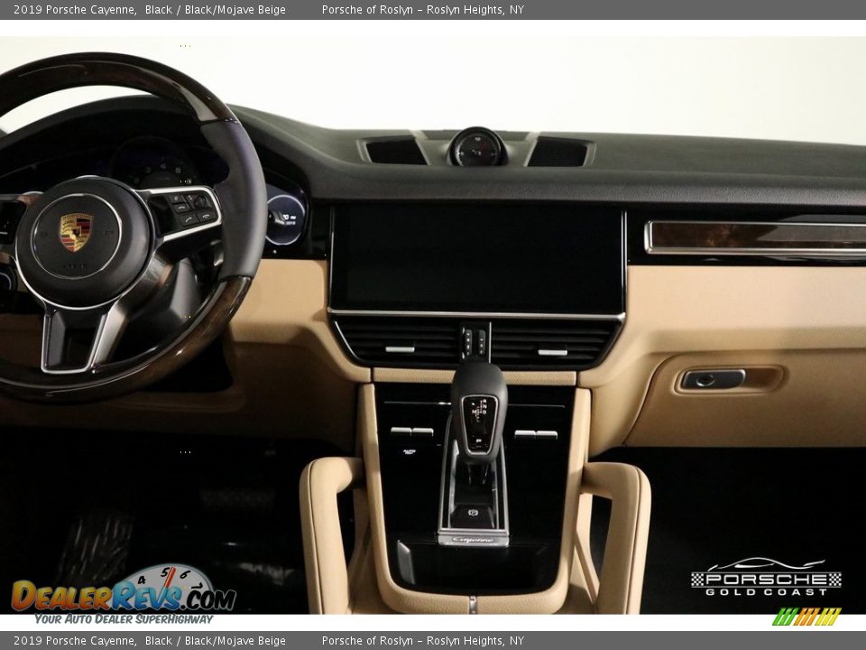2019 Porsche Cayenne Black / Black/Mojave Beige Photo #17