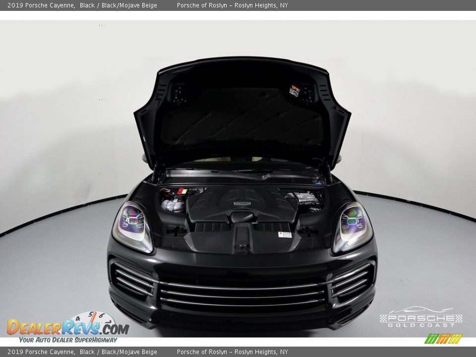 2019 Porsche Cayenne Black / Black/Mojave Beige Photo #27