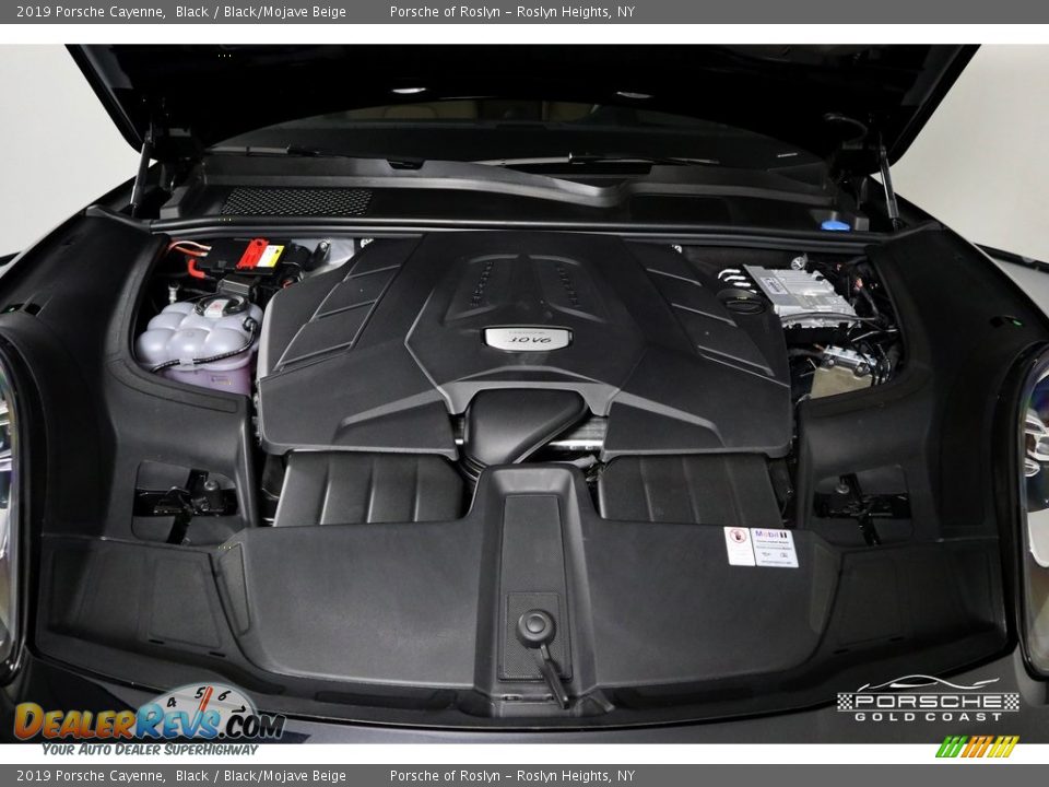 2019 Porsche Cayenne Black / Black/Mojave Beige Photo #28