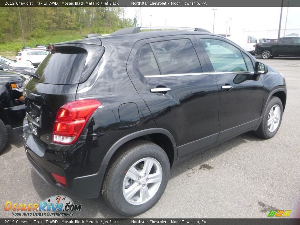 2019 Chevrolet Trax LT AWD Mosaic Black Metallic / Jet Black Photo #5