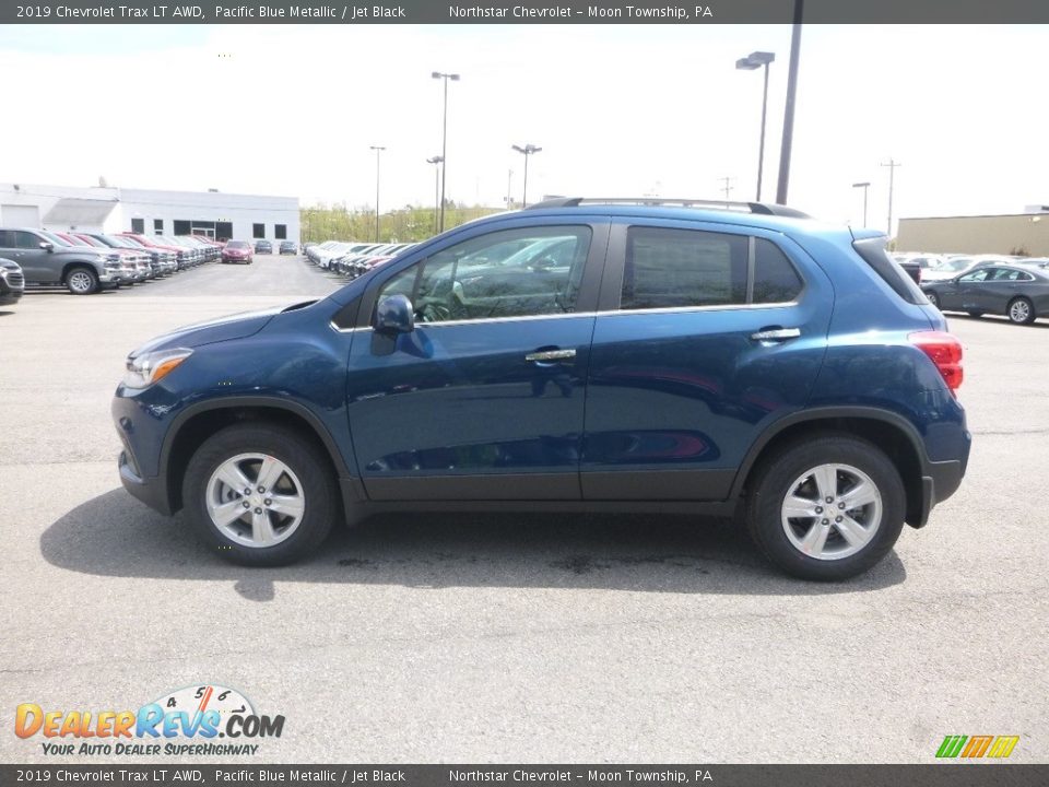 2019 Chevrolet Trax LT AWD Pacific Blue Metallic / Jet Black Photo #2