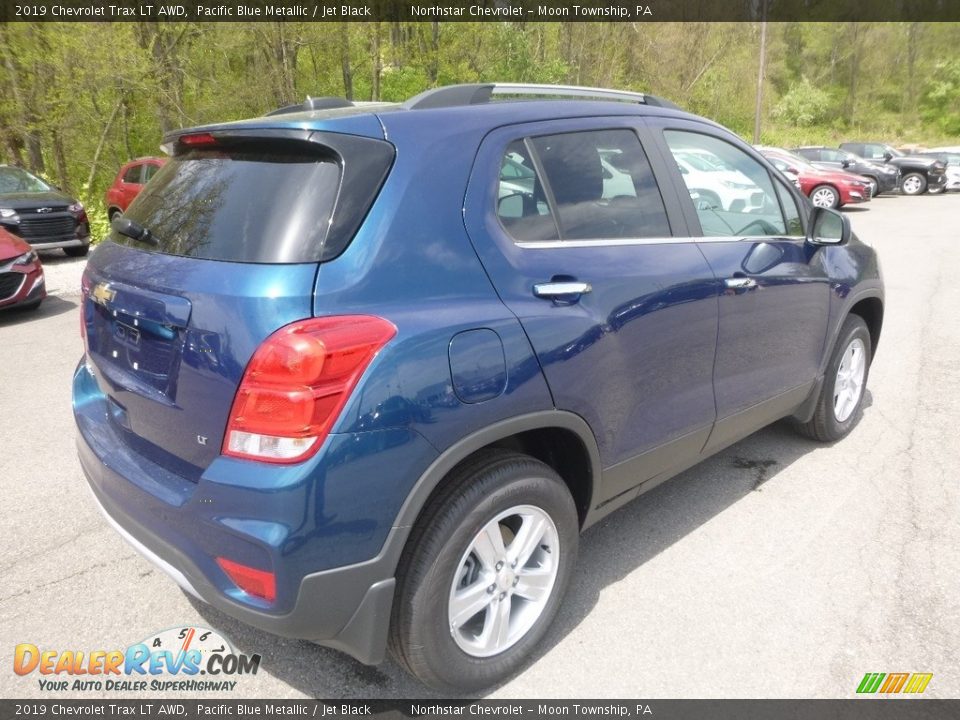 2019 Chevrolet Trax LT AWD Pacific Blue Metallic / Jet Black Photo #5