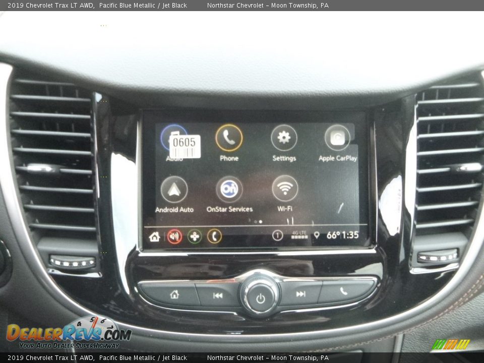 2019 Chevrolet Trax LT AWD Pacific Blue Metallic / Jet Black Photo #17