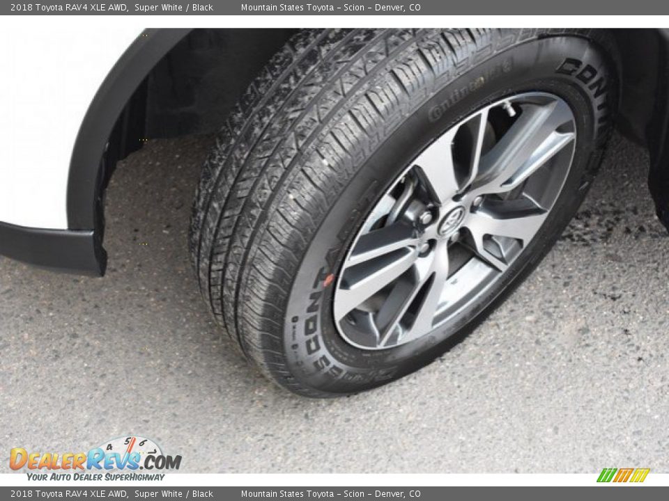 2018 Toyota RAV4 XLE AWD Super White / Black Photo #29