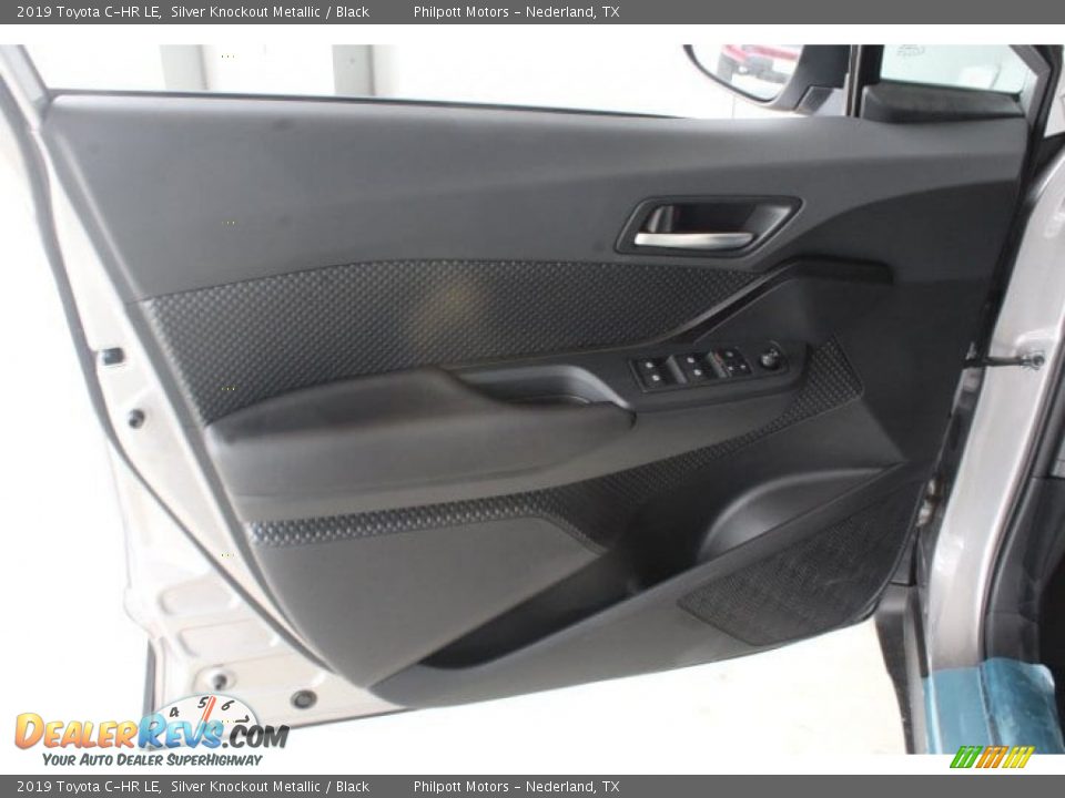 2019 Toyota C-HR LE Silver Knockout Metallic / Black Photo #9