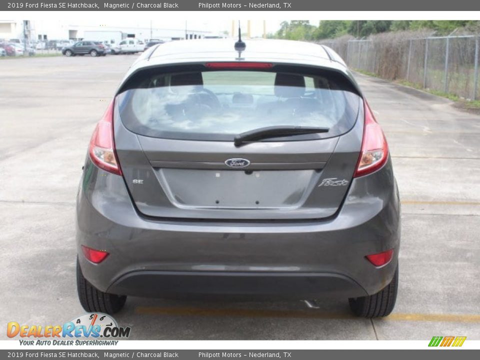 2019 Ford Fiesta SE Hatchback Magnetic / Charcoal Black Photo #7