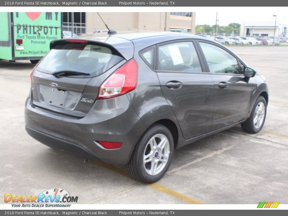 2019 Ford Fiesta SE Hatchback Magnetic / Charcoal Black Photo #8