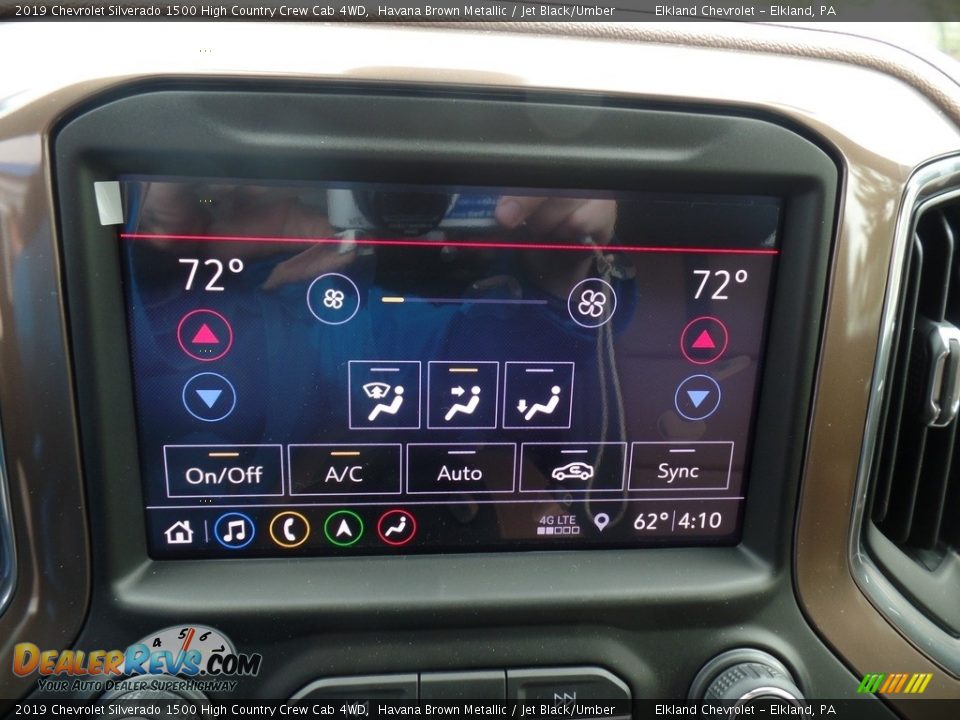 Controls of 2019 Chevrolet Silverado 1500 High Country Crew Cab 4WD Photo #34