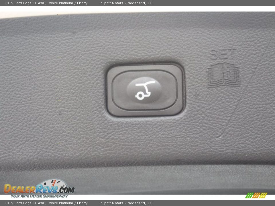 2019 Ford Edge ST AWD White Platinum / Ebony Photo #22