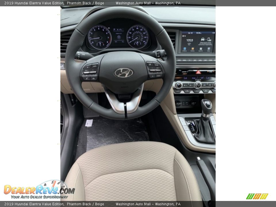 2019 Hyundai Elantra Value Edition Phantom Black / Beige Photo #12