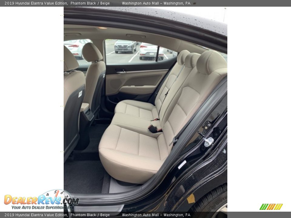 2019 Hyundai Elantra Value Edition Phantom Black / Beige Photo #20